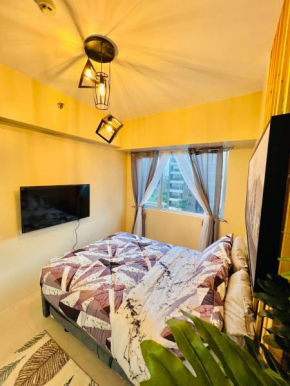 * *P Fantastic 2BR Option for 8
